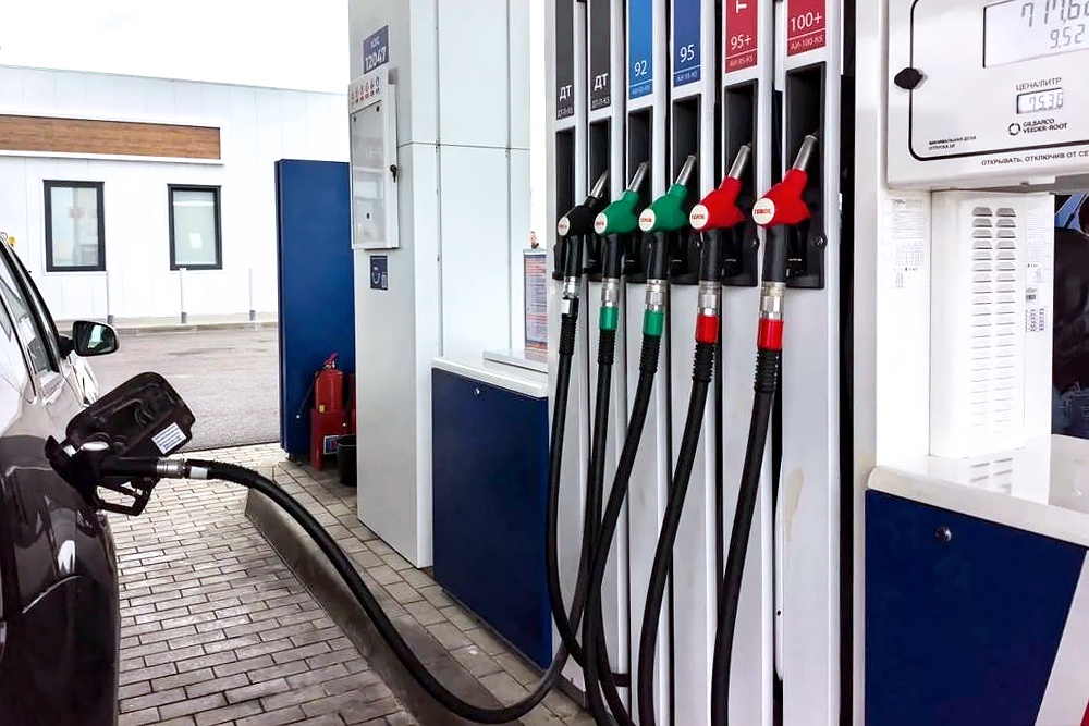 Paano makakaapekto ang pagbabawal sa pag-export ng diesel sa merkado ng gasolina sa Russia. Opinyon ng mga eksperto ng "RG".